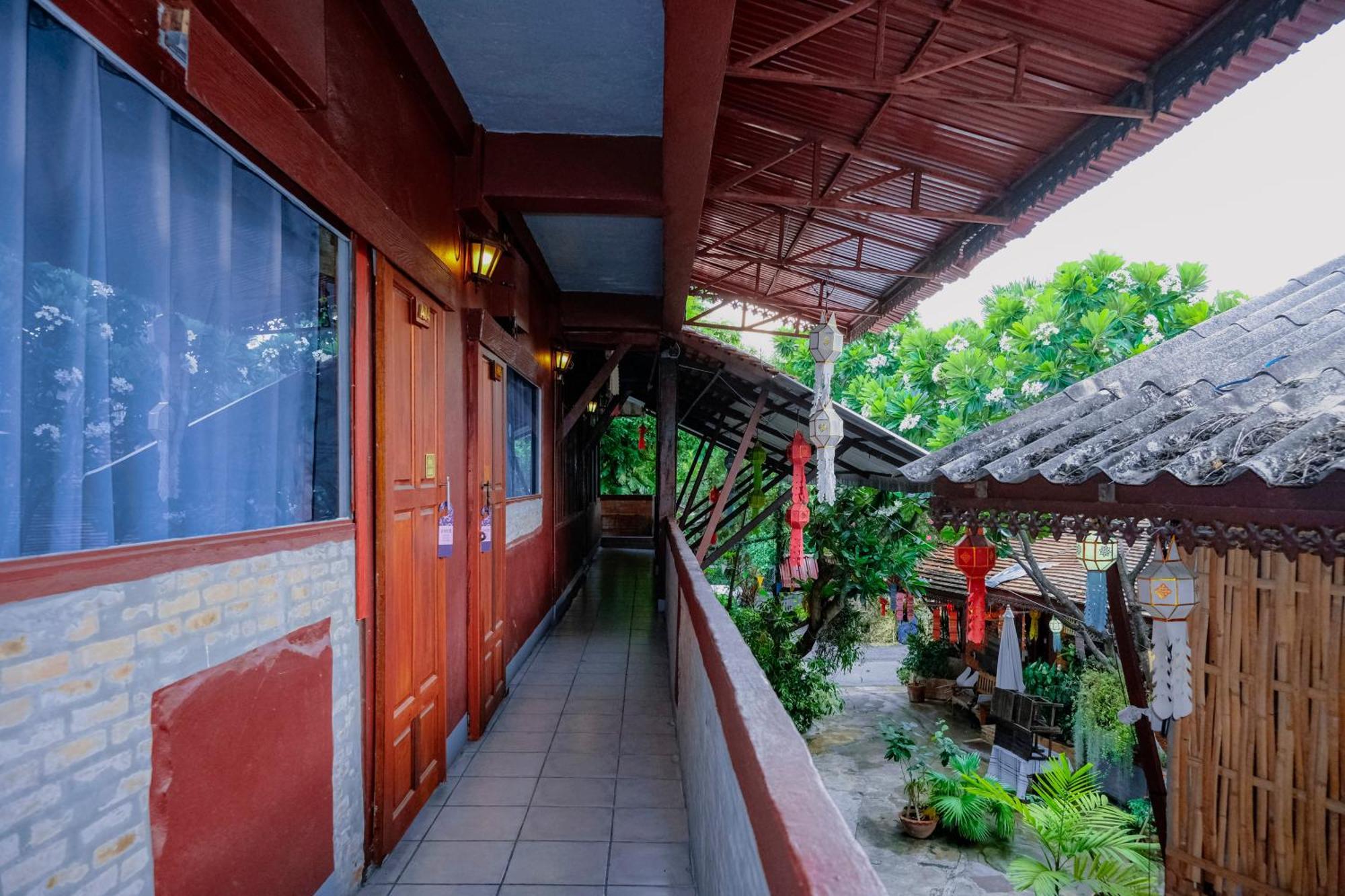 Boutique House Nipha Leilighet Chiang Mai Eksteriør bilde