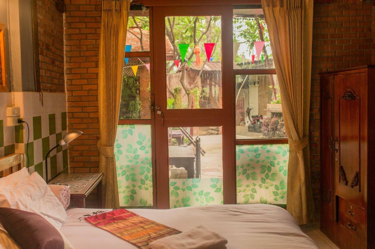 Boutique House Nipha Leilighet Chiang Mai Eksteriør bilde